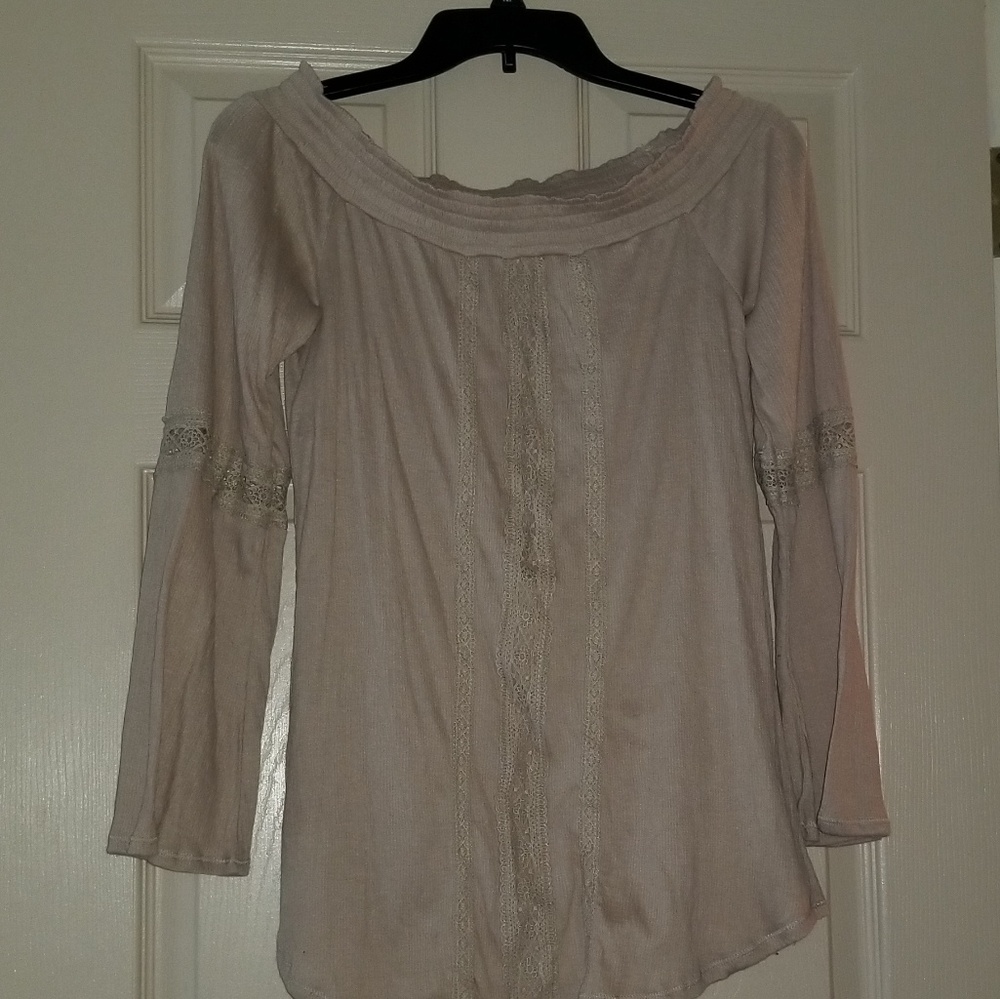 Long sleeve top